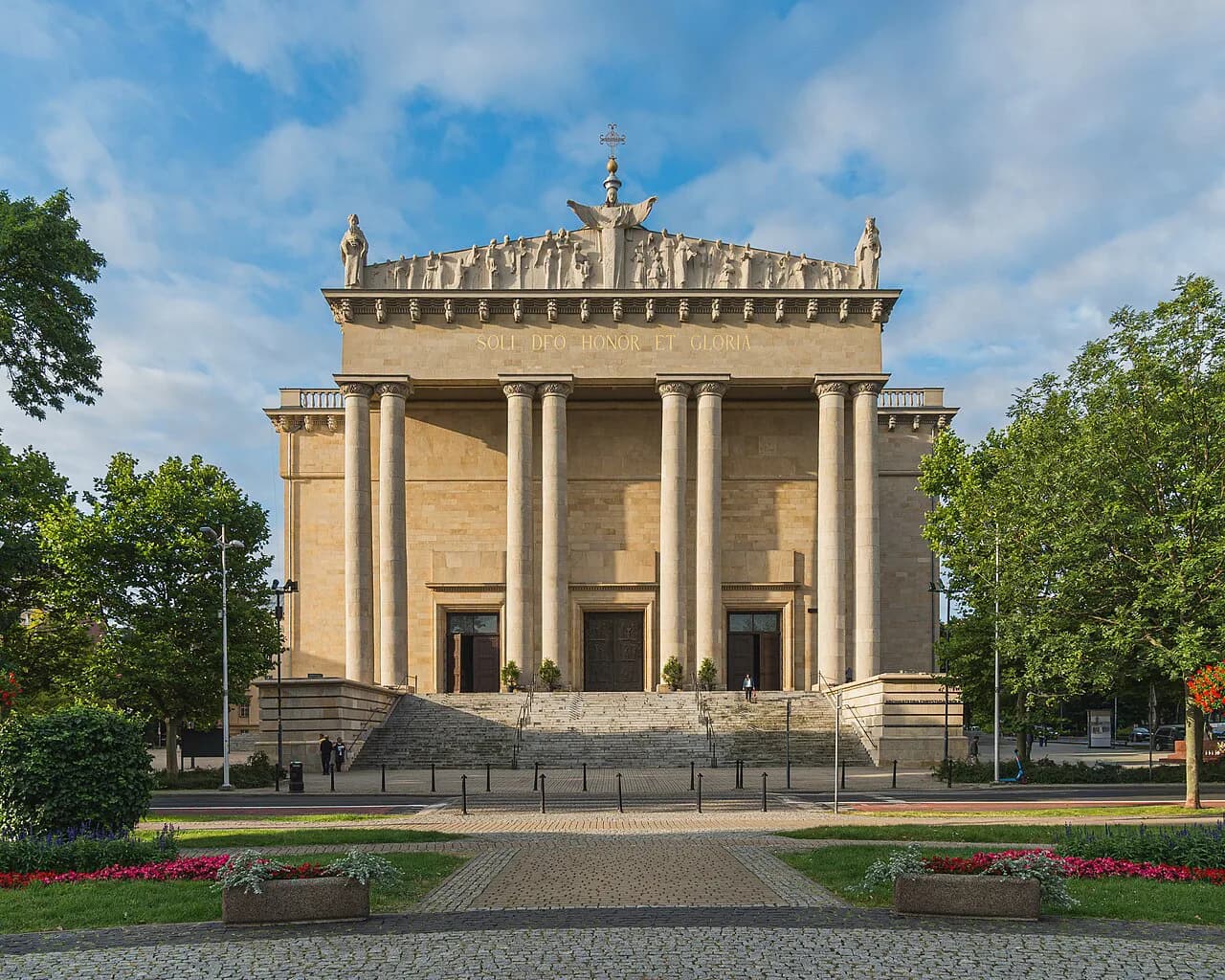 Cathedral of Christ the King, Katowice: Visiting Guide