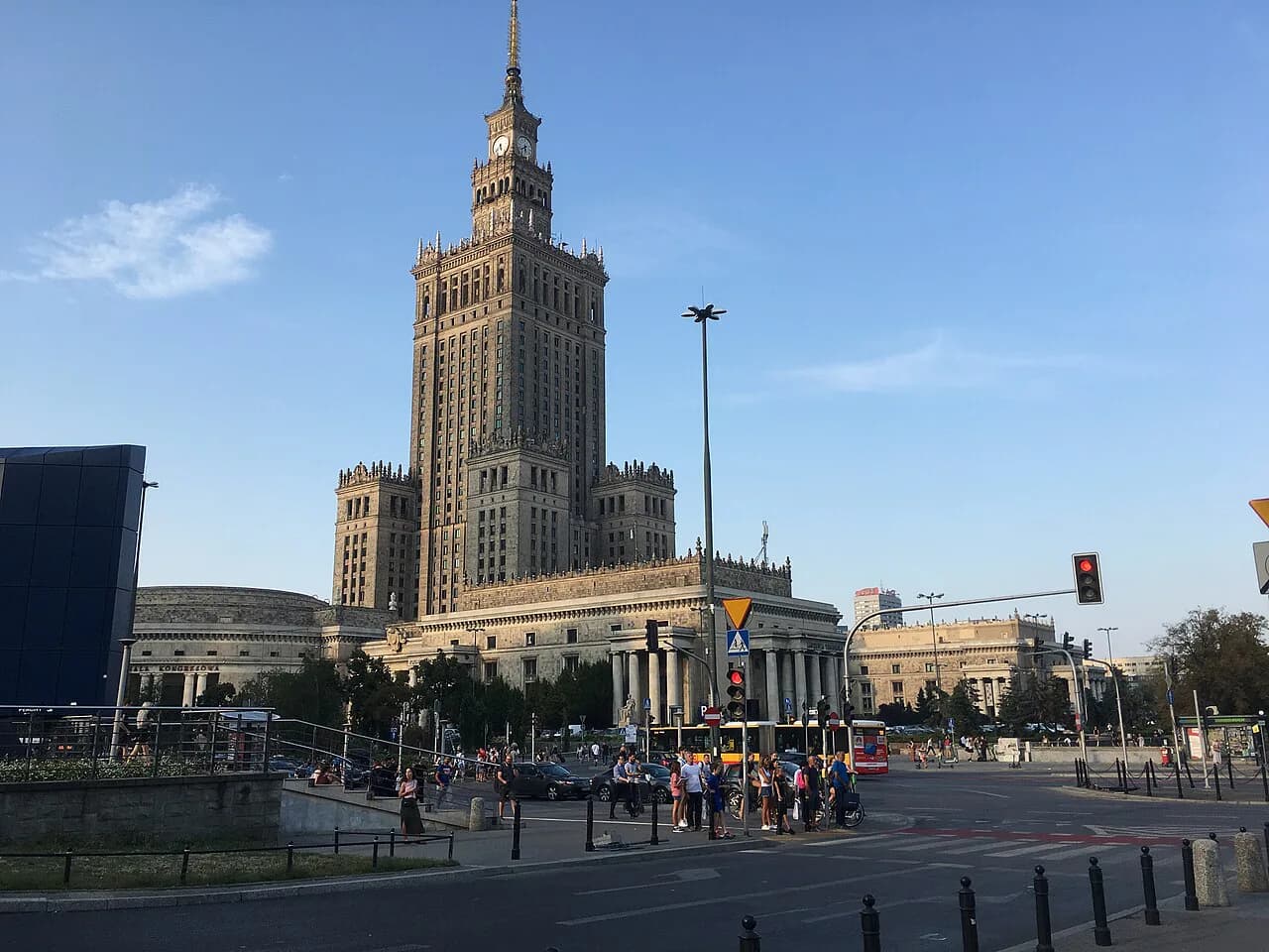 Communist Tour Warsaw: Which Tour Fits and What You'll See
