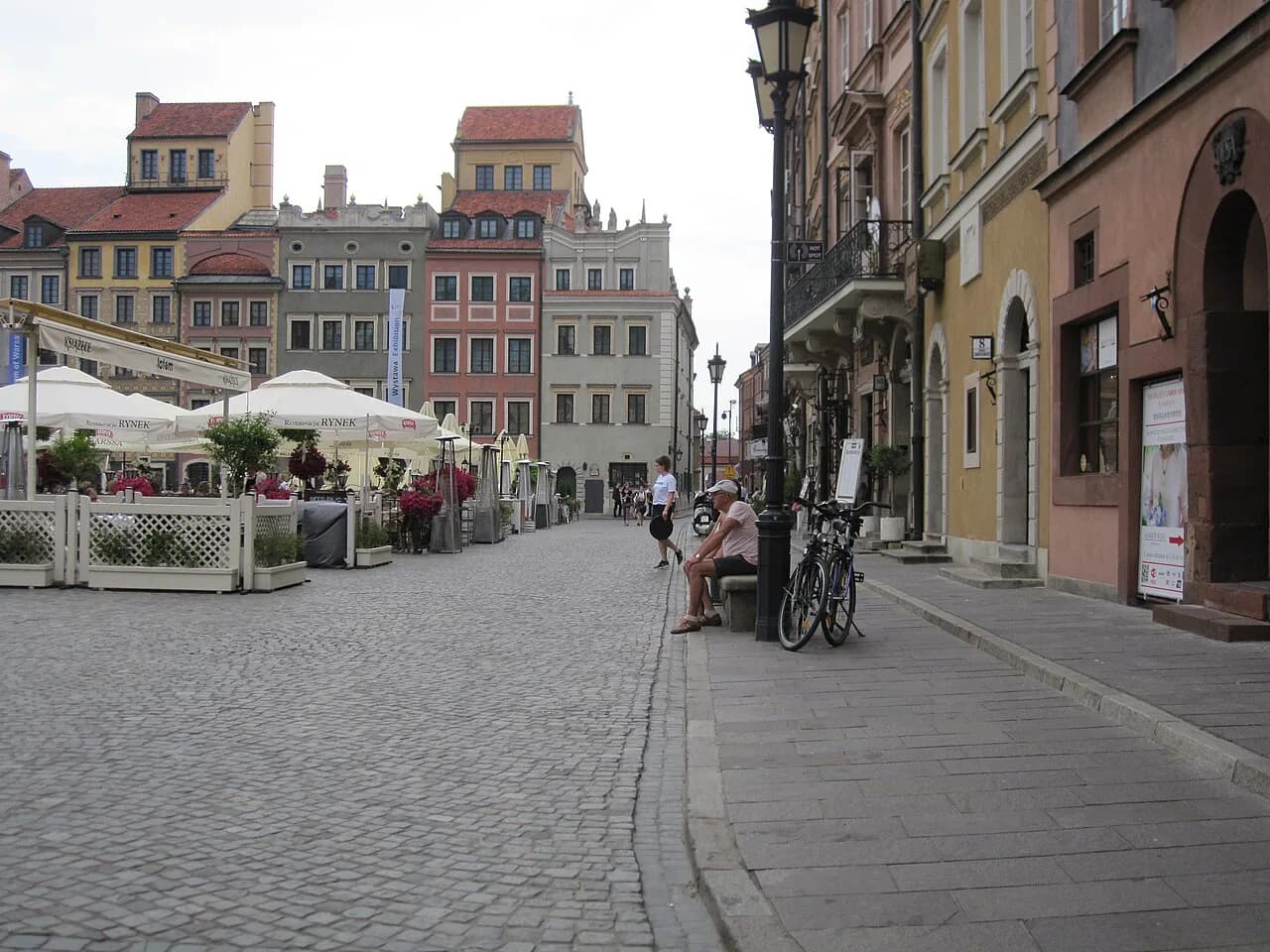 Warsaw neighbourhoods: plan where to sleep and what to see