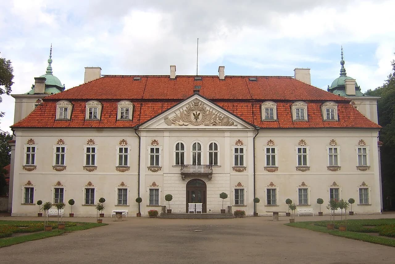 Nieborów Palace: The Radziwiłł Residence and Arkadia Garden