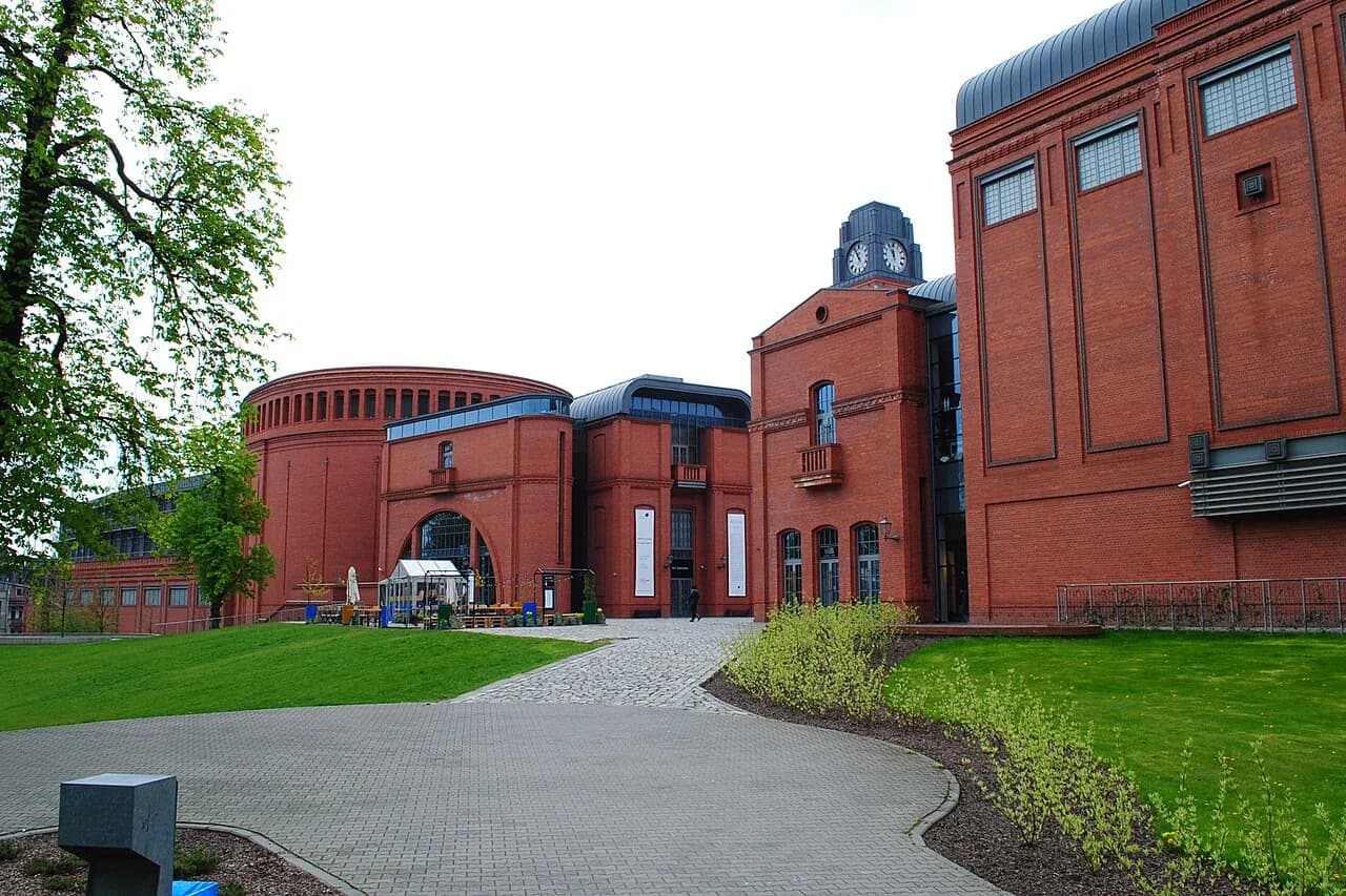 Poznań in April: Weather, Daylight and What's Open