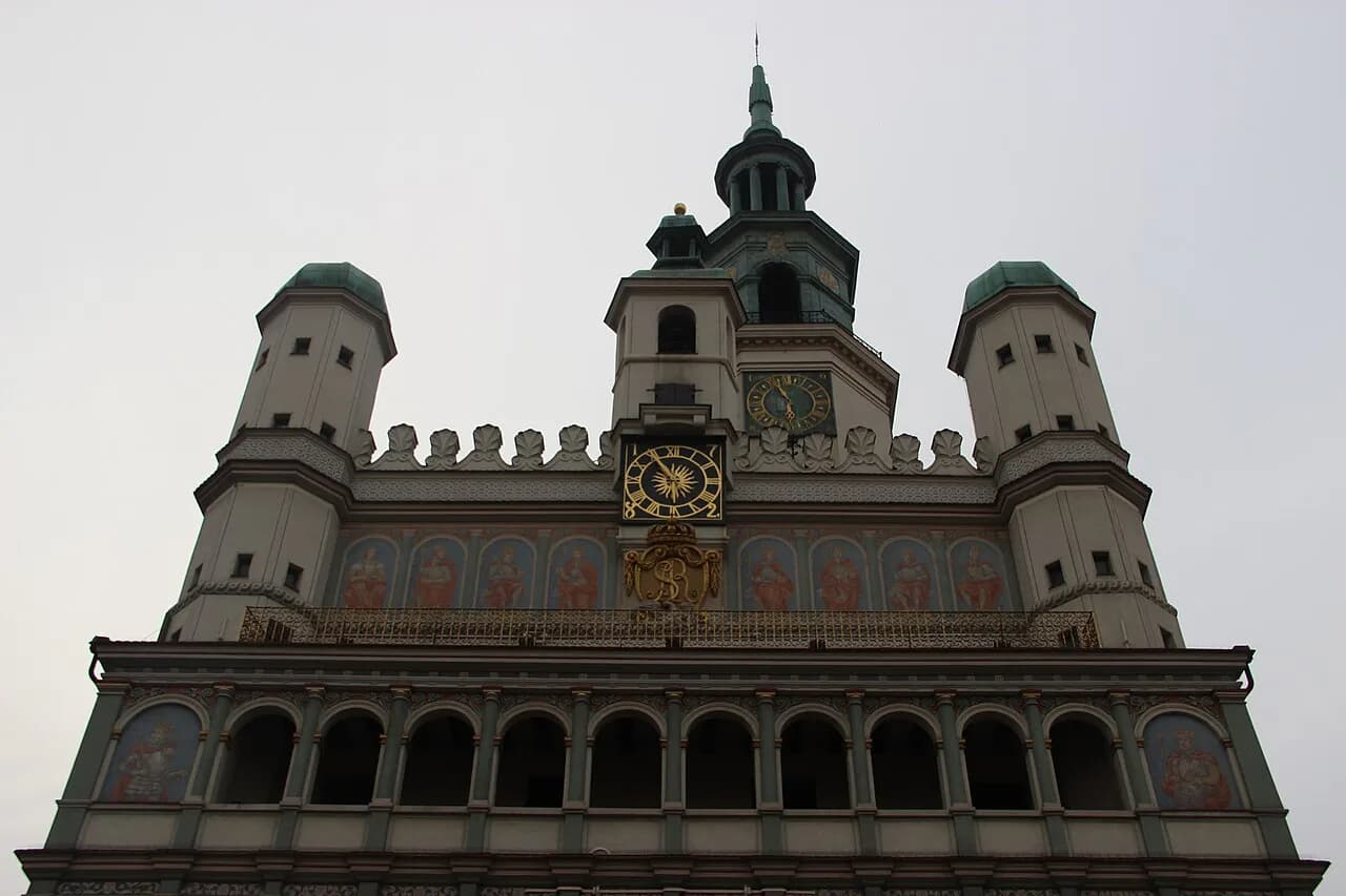 Poznań Town Hall: What to See at the Ratusz on Stary Rynek