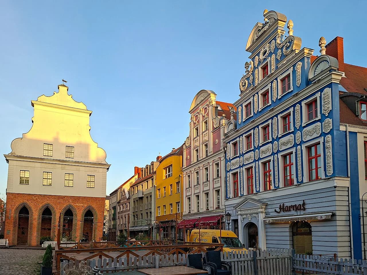 Szczecin Markets: Market Halls, Food Markets and Flea Fairs