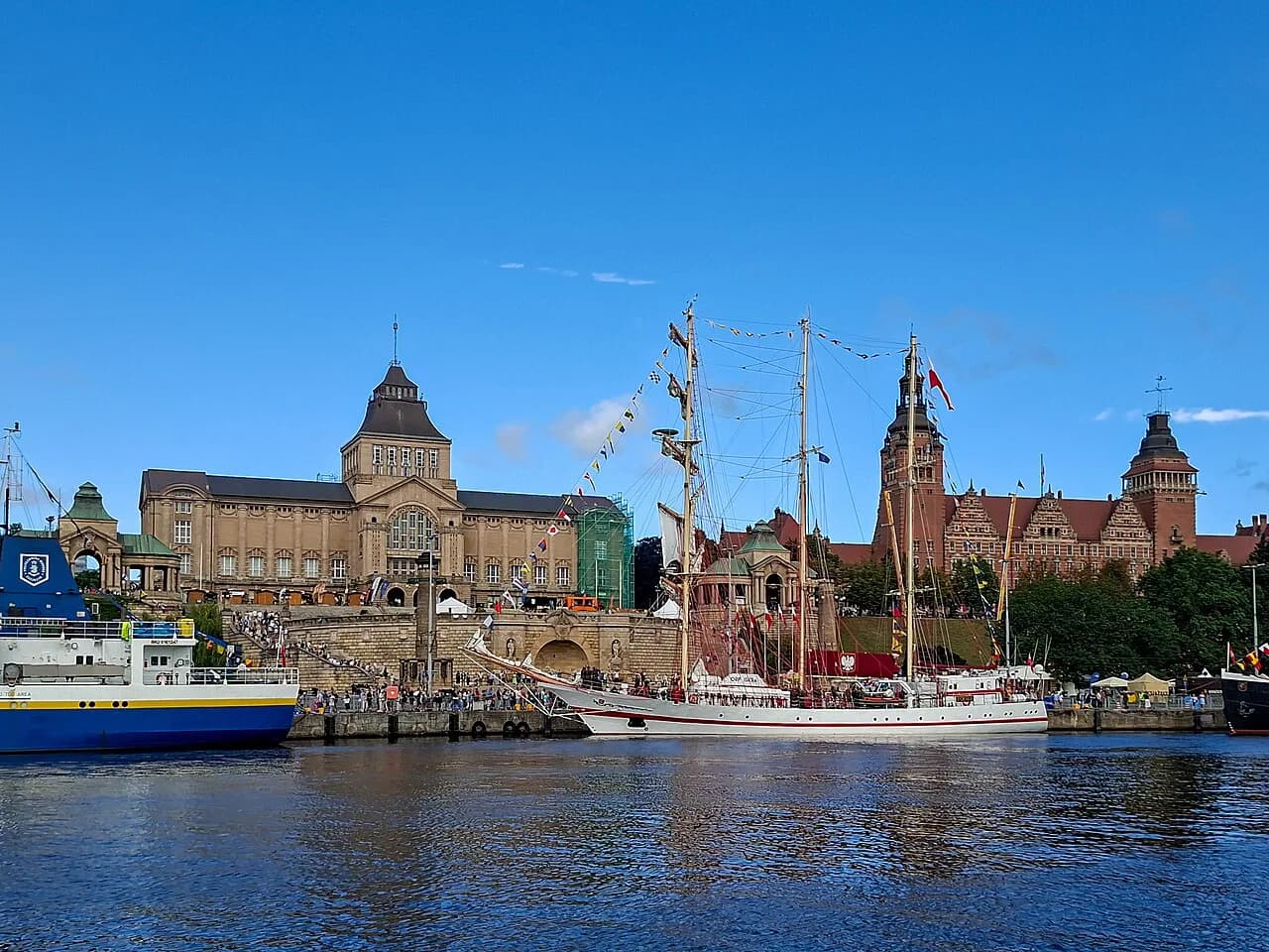 National Museum in Szczecin: What to See at Wały Chrobrego