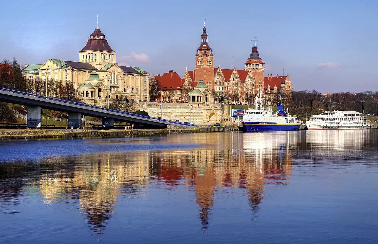 Wały Chrobrego, Szczecin: What to See on the Chrobry Embankment