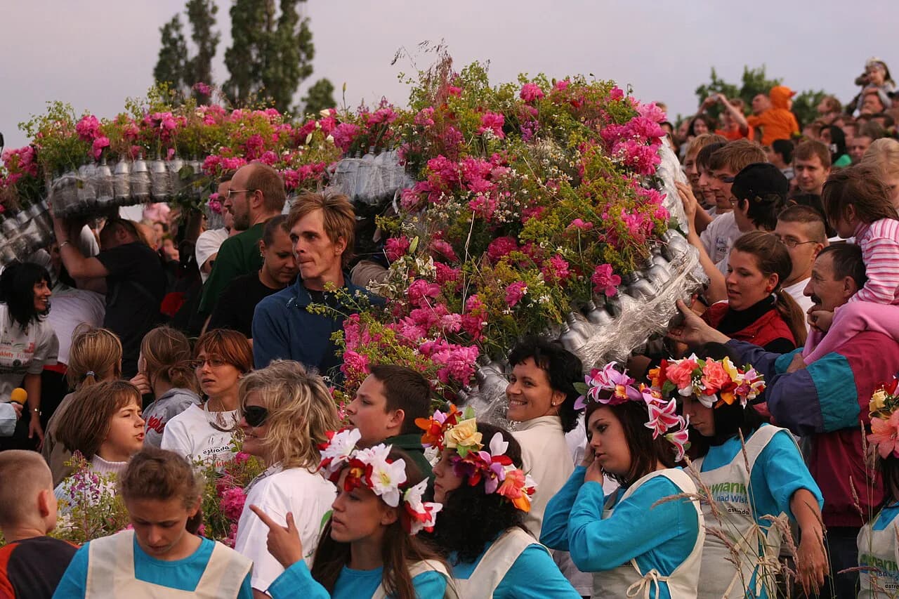 Wianki: Poland's Midsummer Wreath Festival Explained