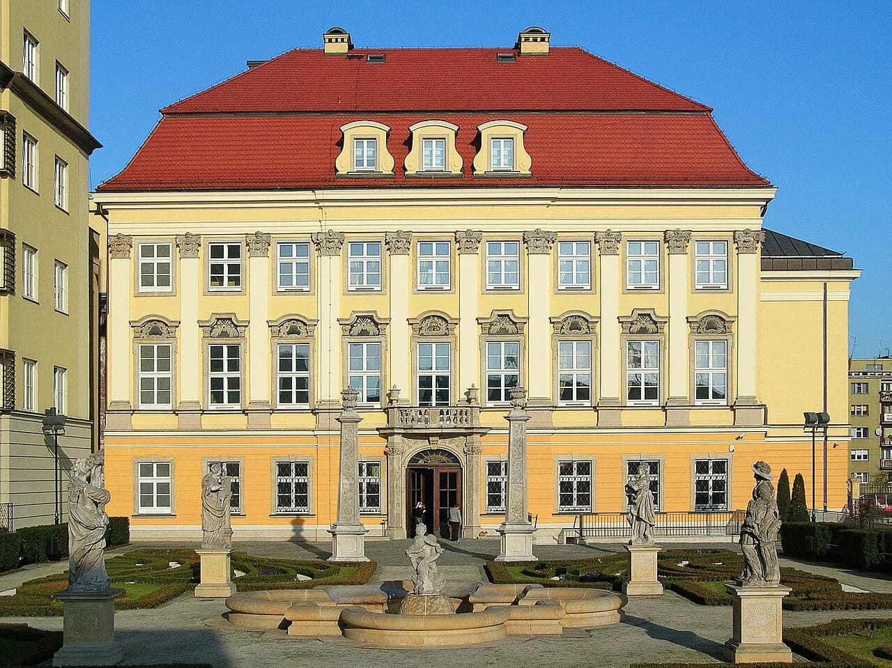 Wrocław Castle: What to Know Before You Visit
