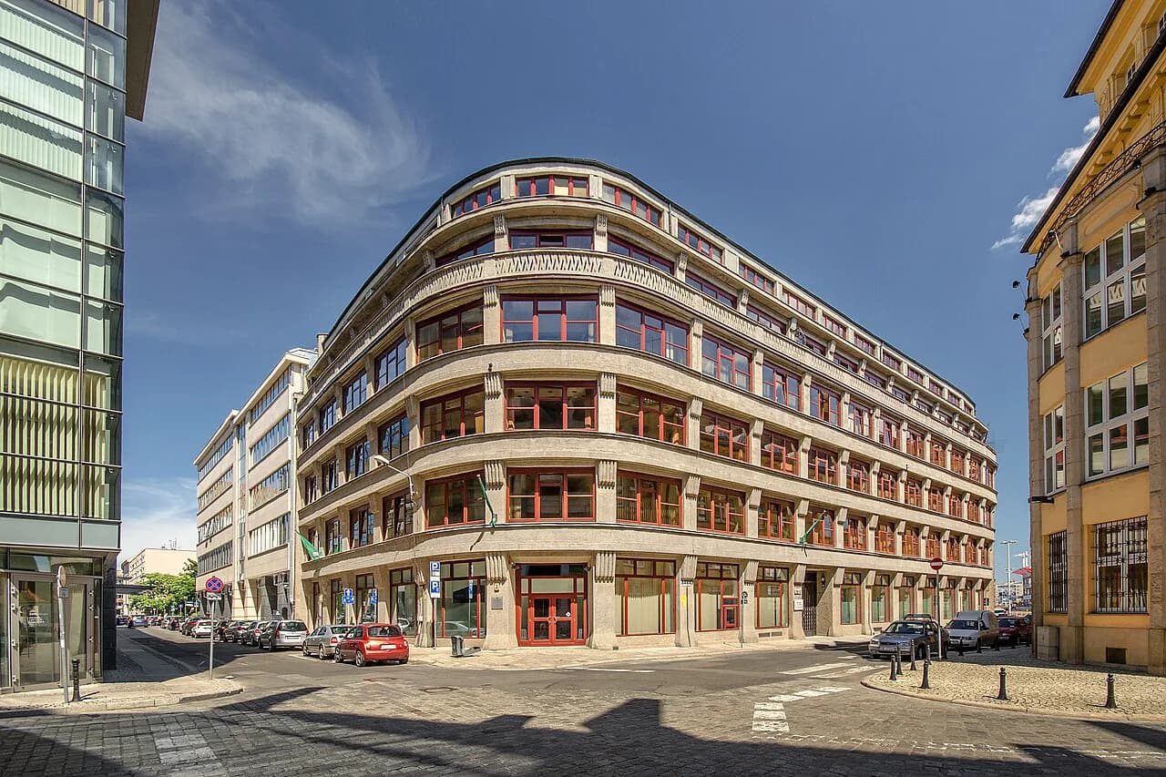 Wrocław Street Art: Where to Find Murals and Courtyard Art