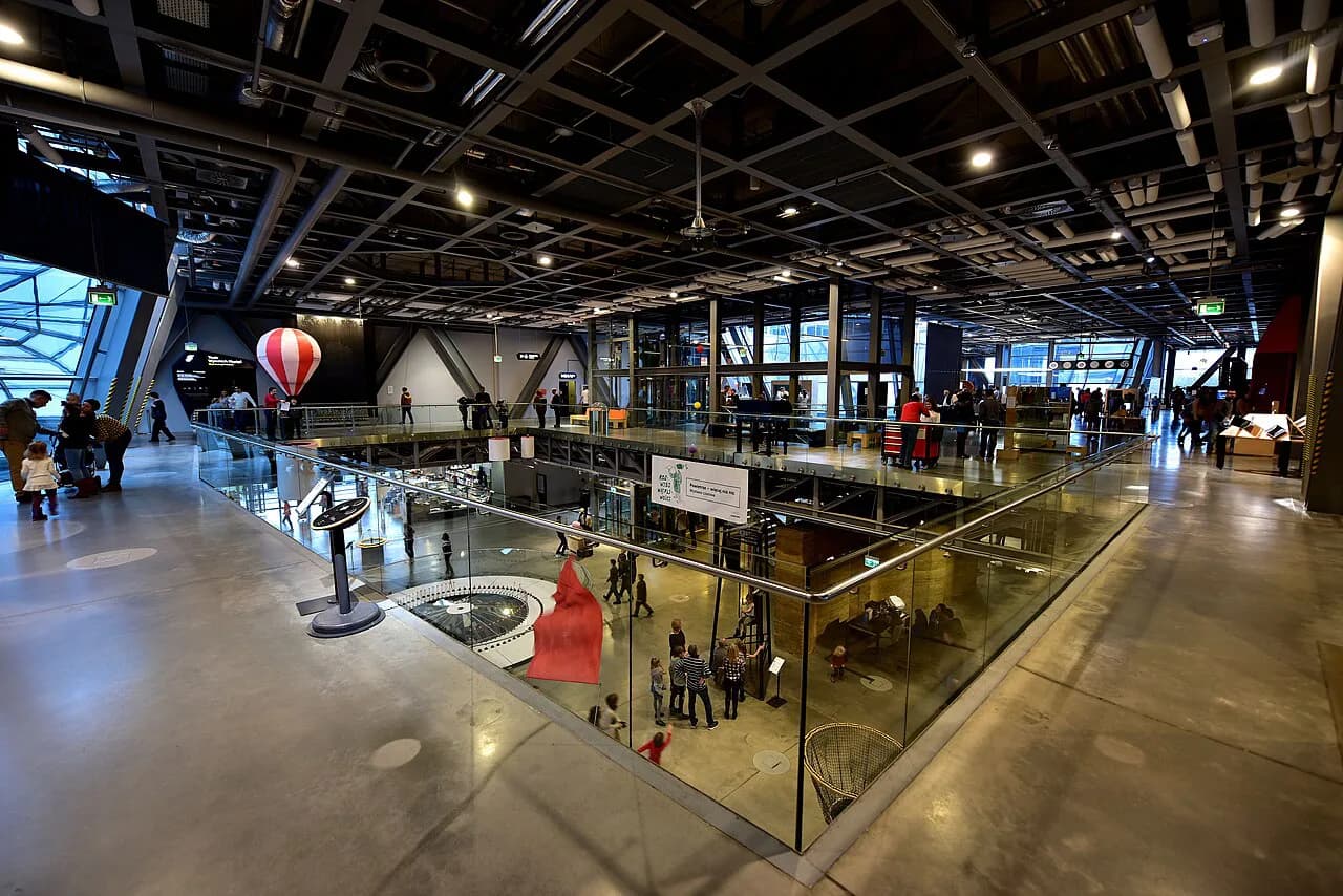 Copernicus Science Centre, Warsaw: What to See and How Long It Takes