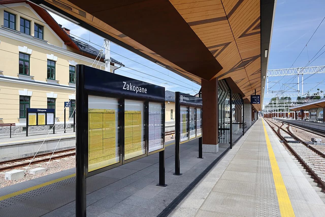 Flights to Zakopane: Which Airport to Fly Into