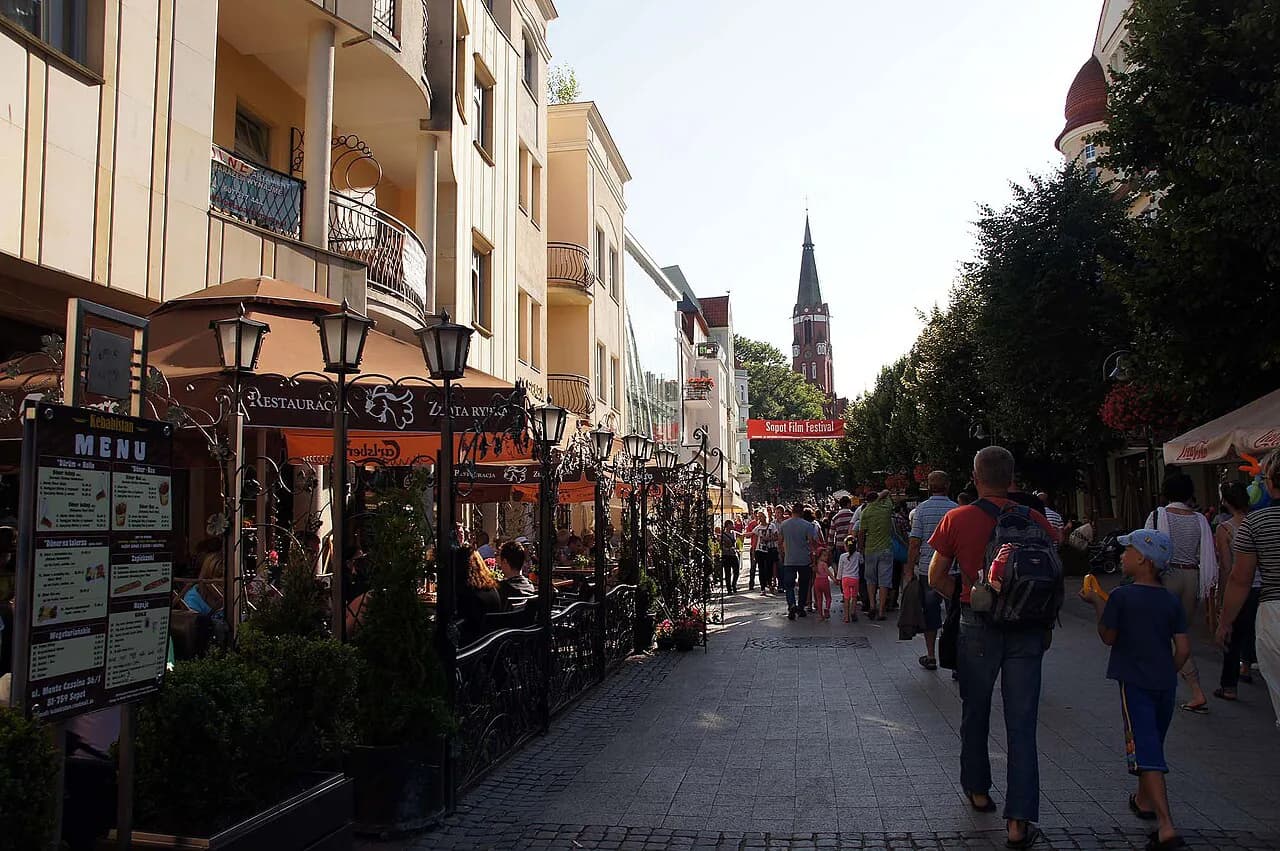 Sopot Market: What's Sold and Which Days It Opens