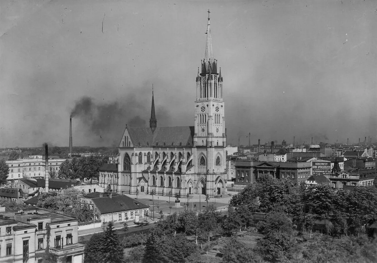 Historic photograph of Łódź Cathedral rising above the city.