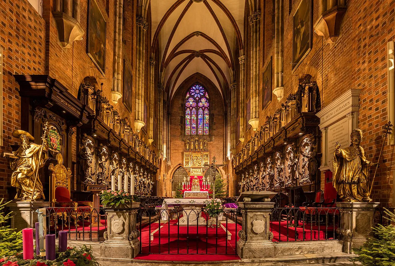 The high altar and choir stalls inside Wrocław Cathedral.