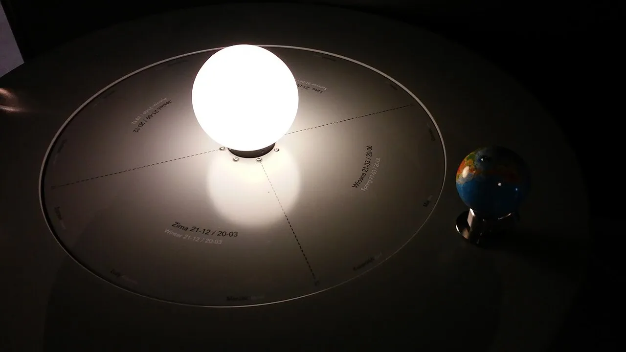 A seasons model exhibit at the Copernicus Science Centre in Warsaw.