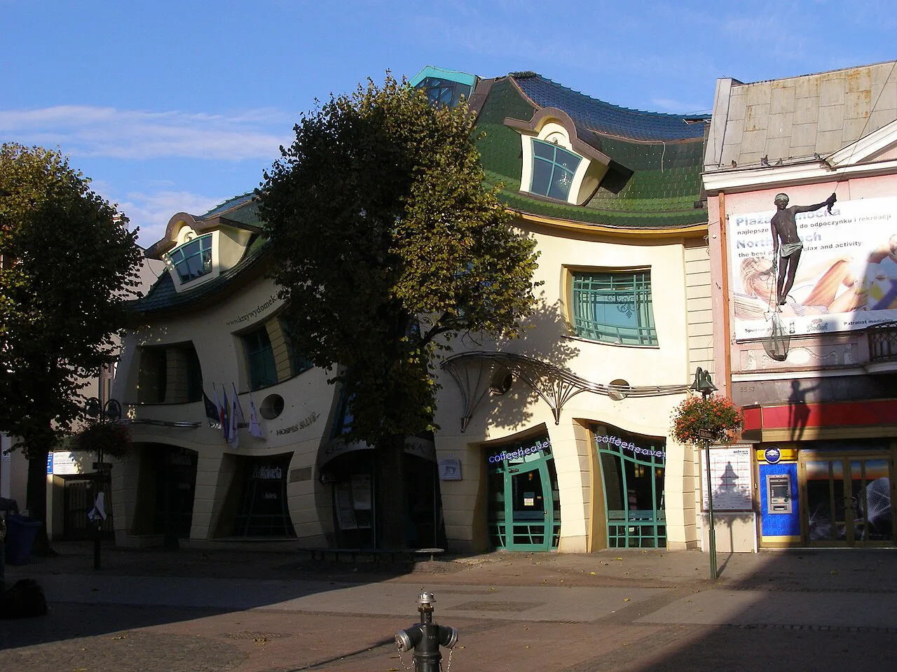 The Crooked House on Bohaterów Monte Cassino Street in Sopot.
