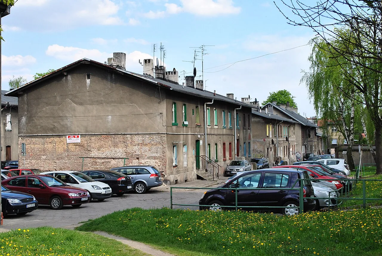 Older houses on Studzienna Street in Dąb, Katowice.