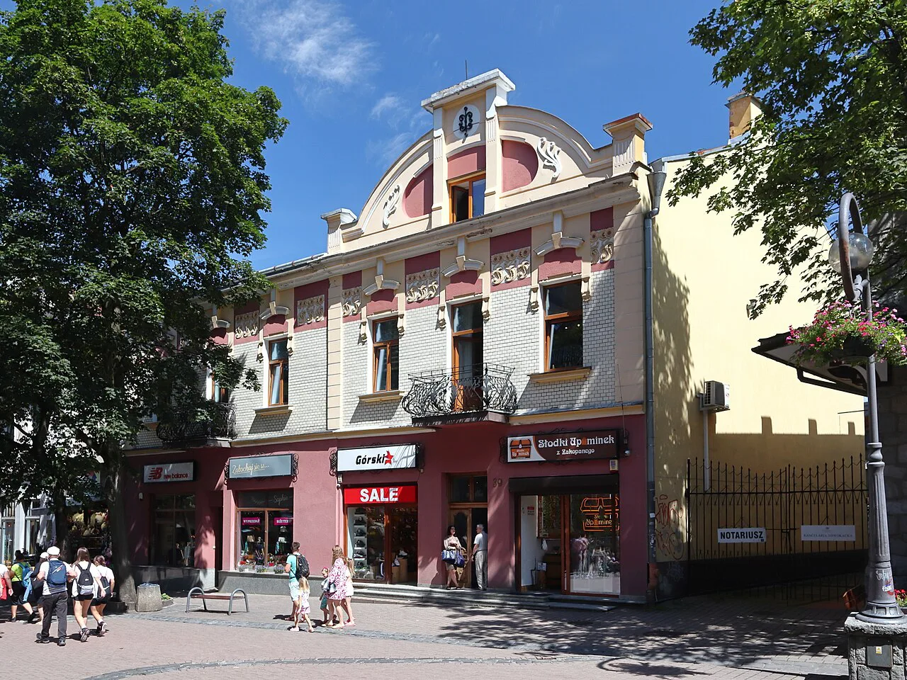 The tenement house at Krupówki 39 in Zakopane.