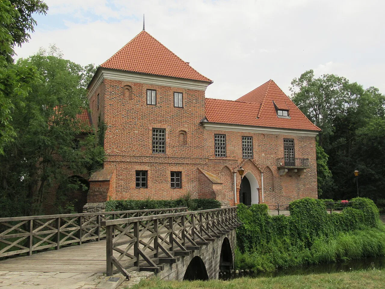 Oporów Castle, a brick castle in Łódź Voivodeship outside the city.