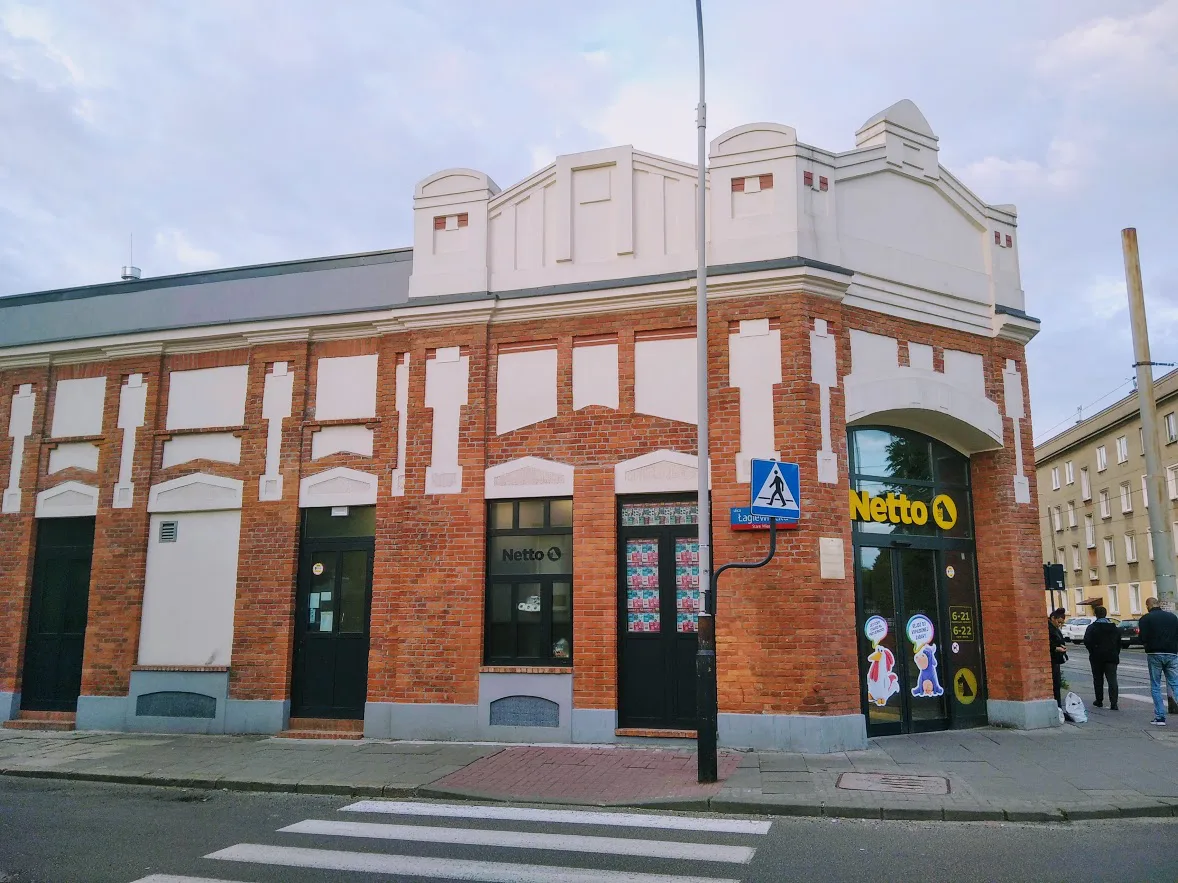 Jojne Pilcer's market hall on Łagiewnicka Street in Łódź.