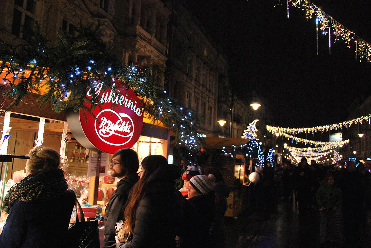 The Christmas market on Piotrkowska Street in Łódź.