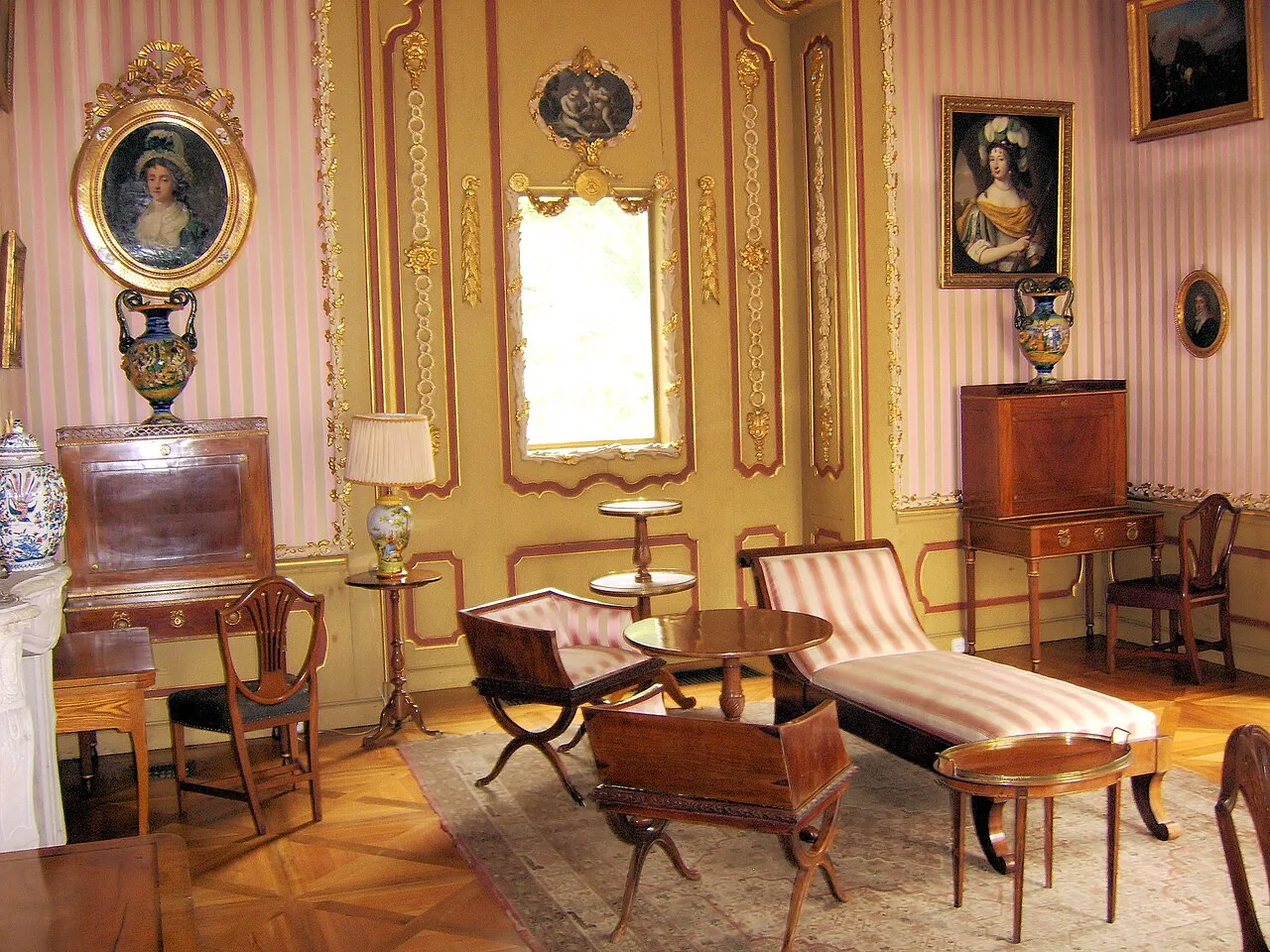 A boudoir inside Nieborów Palace.