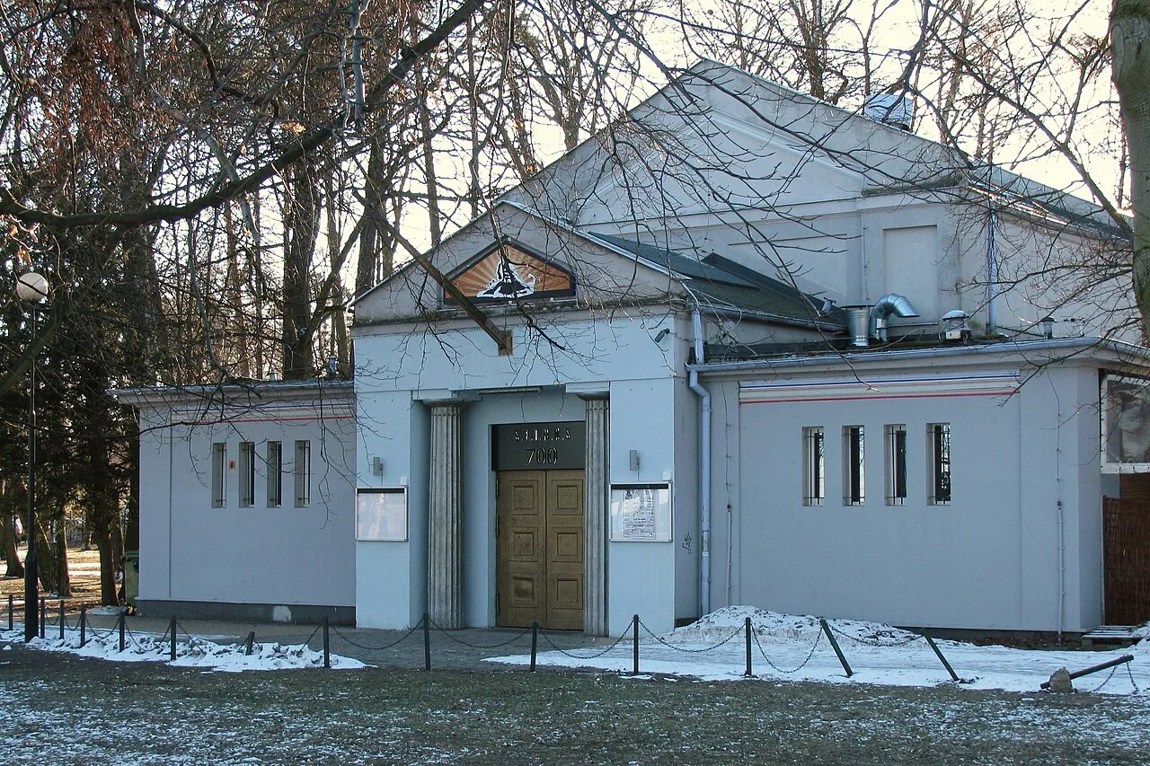 Club Sfinks in Park Północny, Sopot.