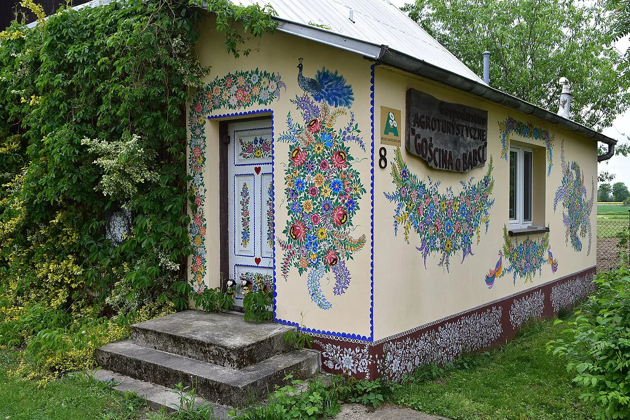 A floral-painted guest house in Zalipie.
