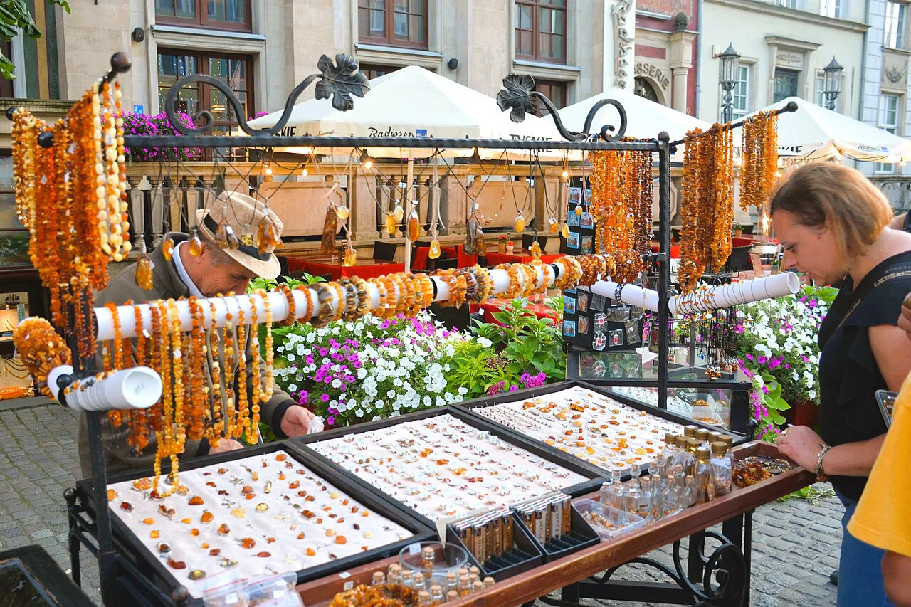 An amber jewellery stand in Gdańsk.