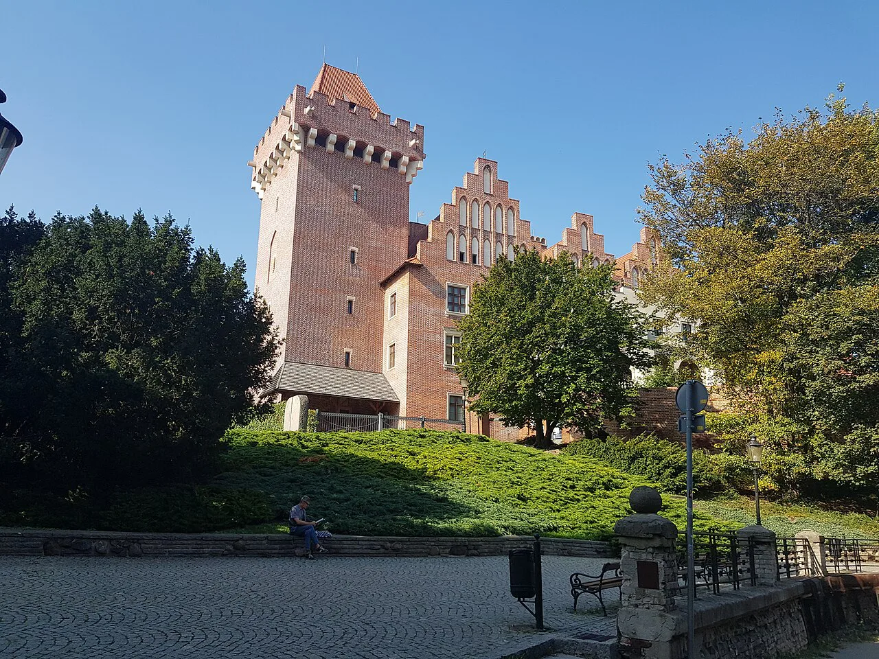Royal Castle (Przemysł Castle) on the hill above Poznań's Old Town.