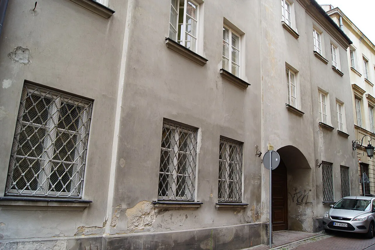 A tenement house at Kozia 1 in Warsaw's Śródmieście.