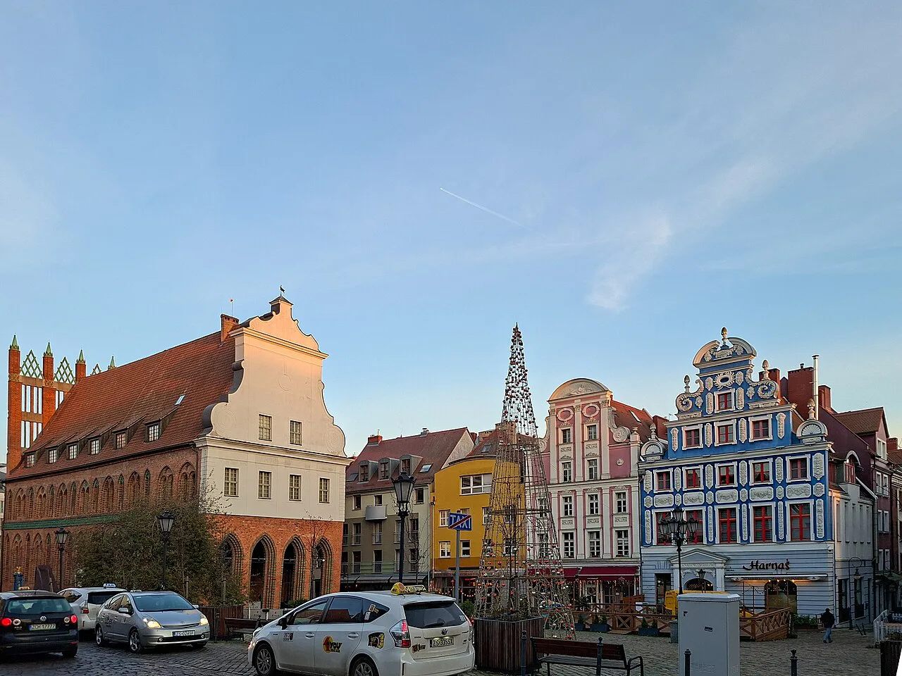 Rebuilt townhouses on Sienny Market square in Szczecin.