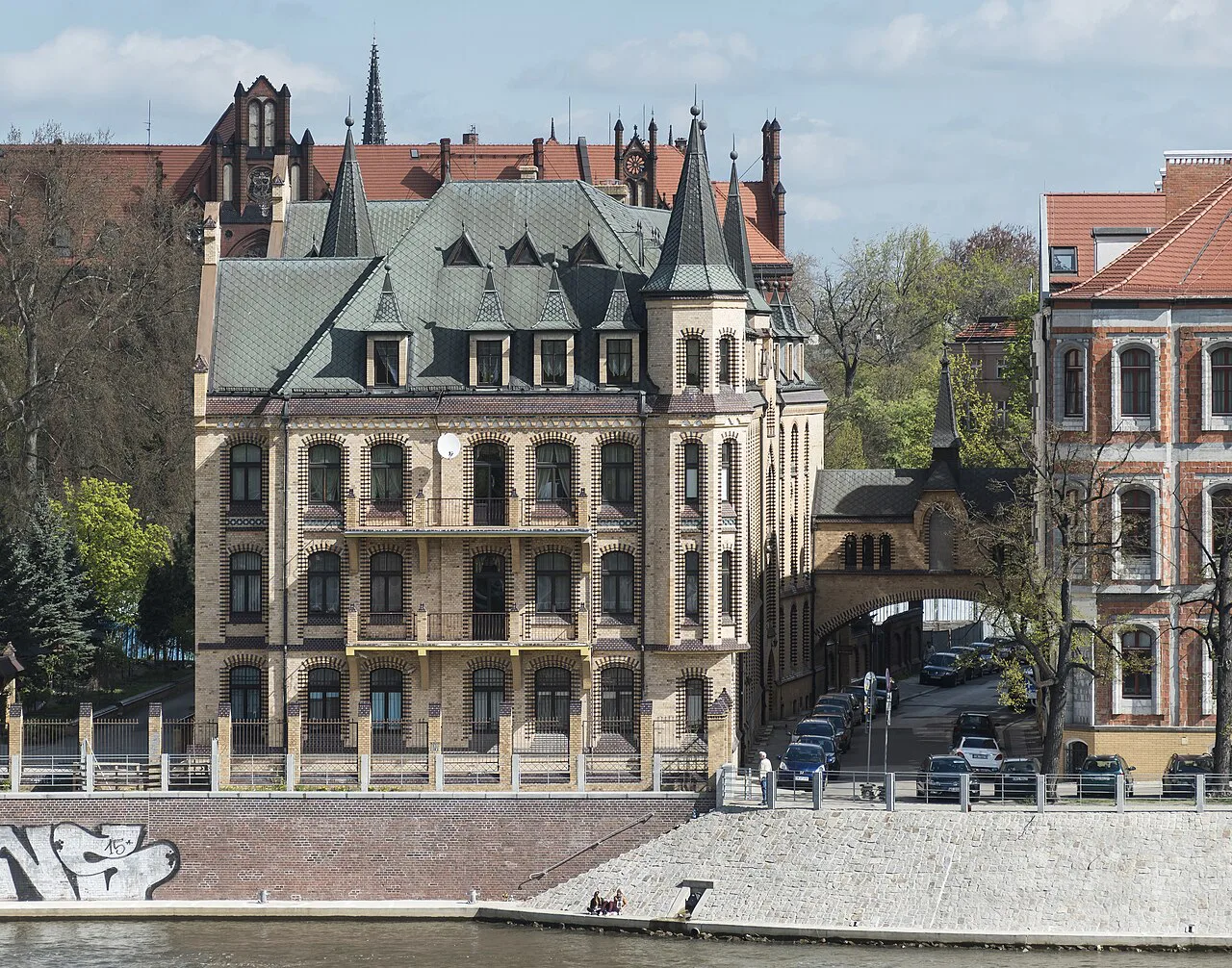 The former novitiate of the Sisters of St Elizabeth on Świętego Józefa Street in Wrocław.