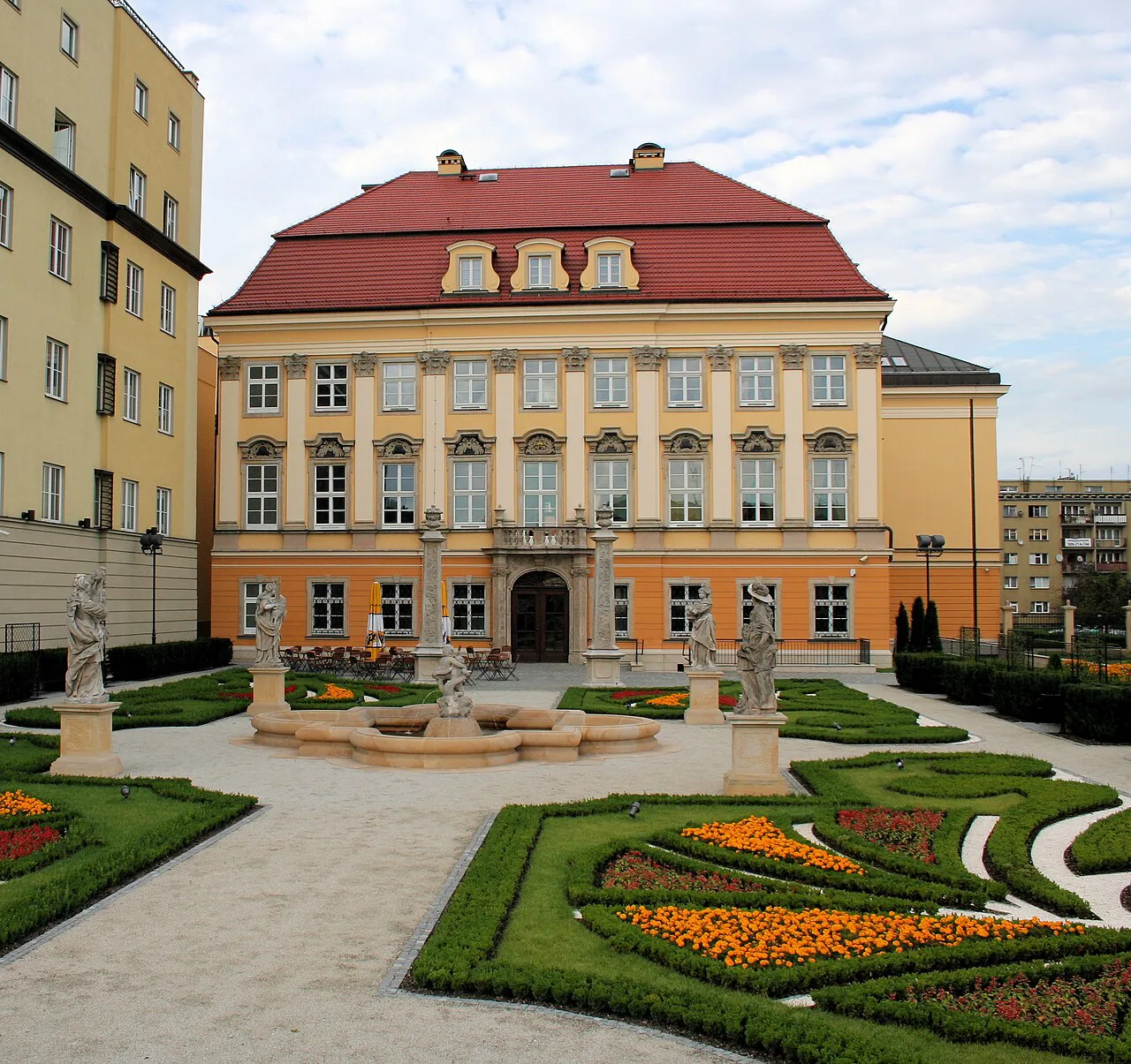 The garden front of the Royal Palace in Wrocław.