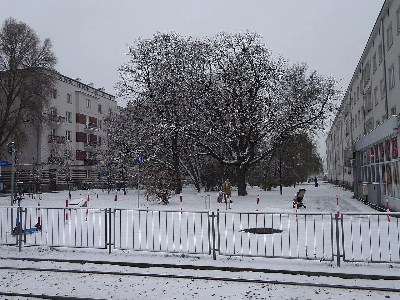 Newerly Square in Żoliborz, Warsaw, in winter.