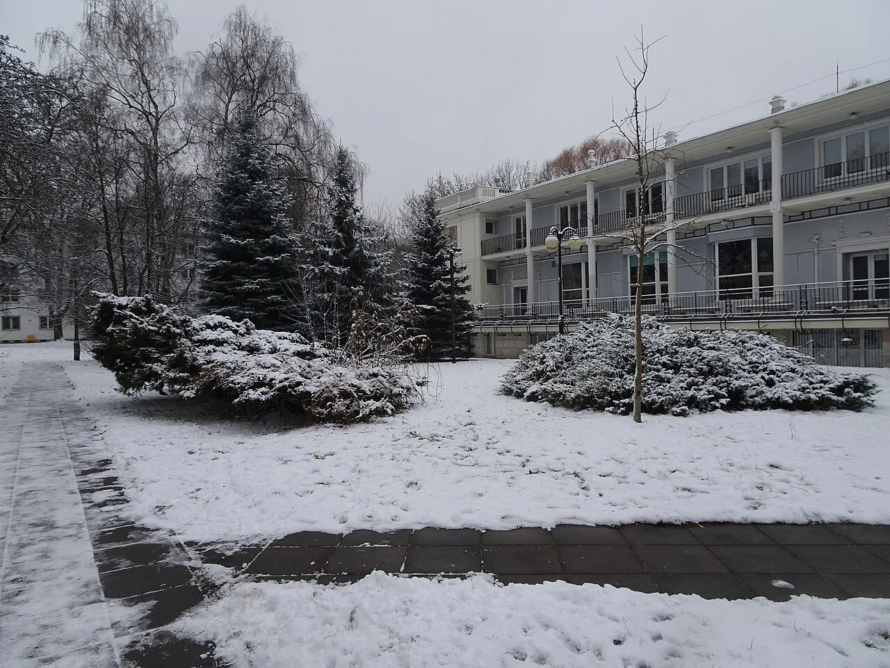 Żywiciela Park in Żoliborz, Warsaw, in winter.
